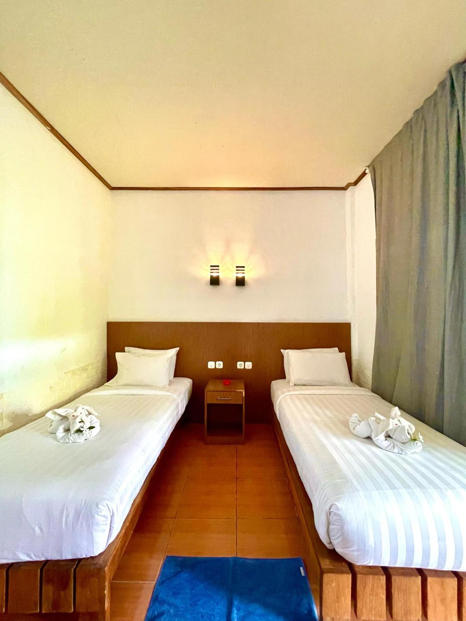 Wah Resort Гили Траванган Экстерьер фото